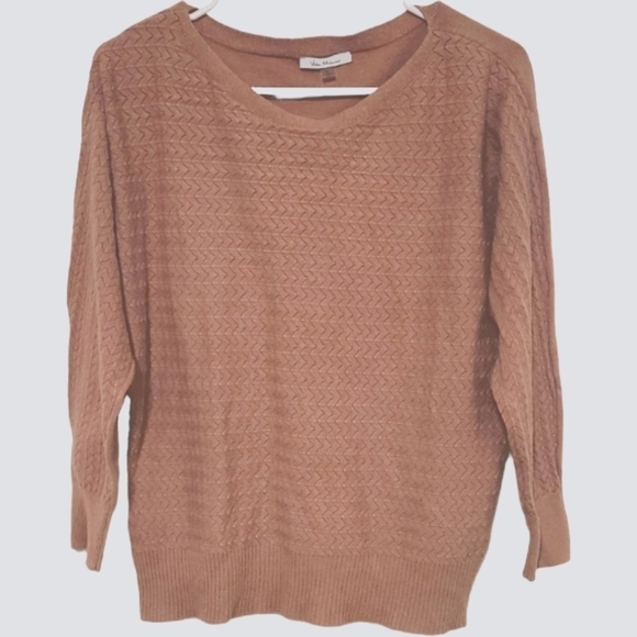Vila Milano 3/4 Sleeve Knitted Sweater with Fitted Waist - Picture 1 of 5
